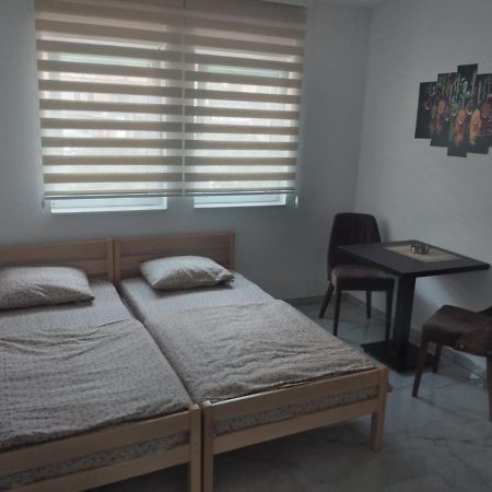 נובי פאזאר Apartmani Parice מראה חיצוני תמונה
