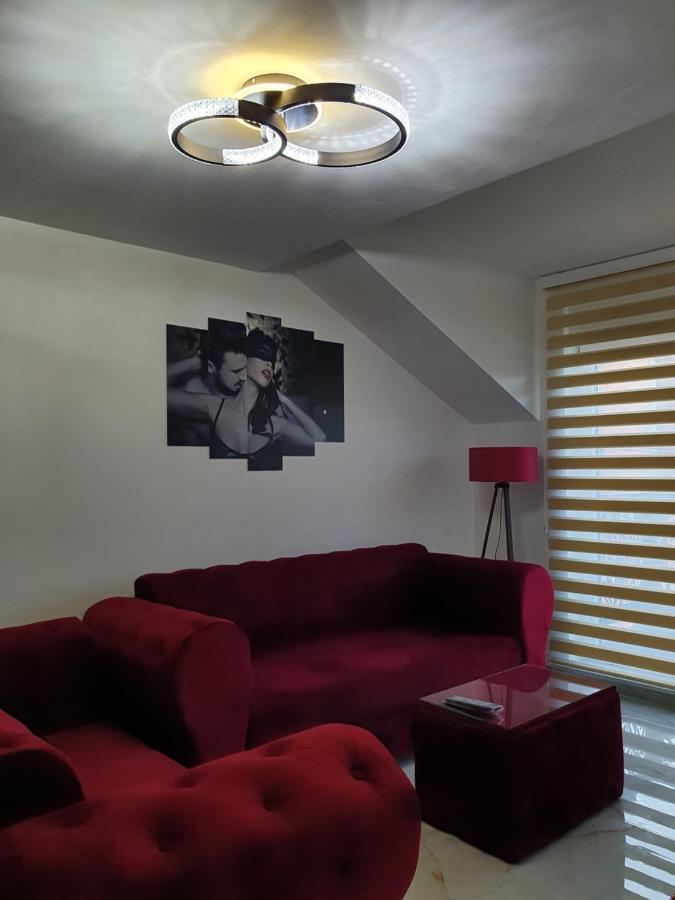 נובי פאזאר Apartmani Parice מראה חיצוני תמונה
