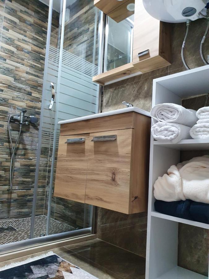 נובי פאזאר Apartmani Parice מראה חיצוני תמונה