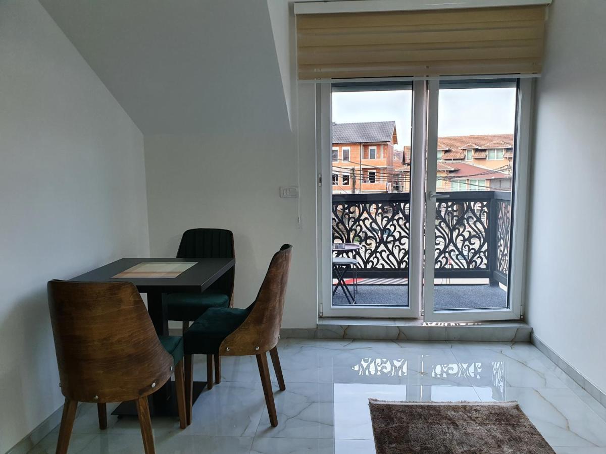 נובי פאזאר Apartmani Parice מראה חיצוני תמונה